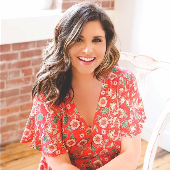 Meet your Posher, Johanna - Picture 1 of 1